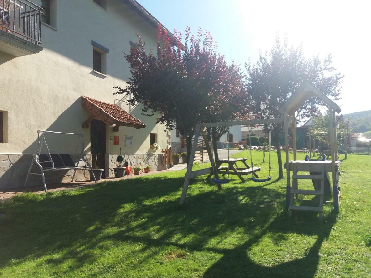 Apartamentos Goizeder Espinal-Auzperri Extérieur photo